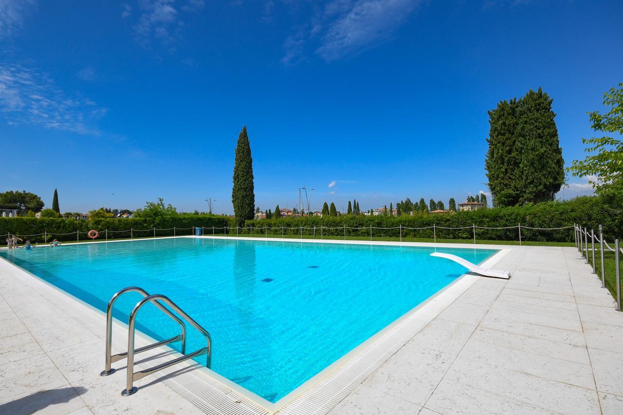 Sirmione Beach Apartment Exterior photo